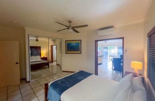 South Mission Apartment | La Riviera One Coastal Life Style One Bedroom