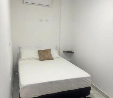Cali Apartment | La Roca 102