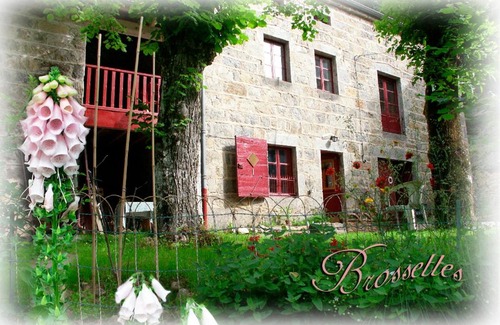 Lapte Bed & Breakfast | La Roche aux Fées