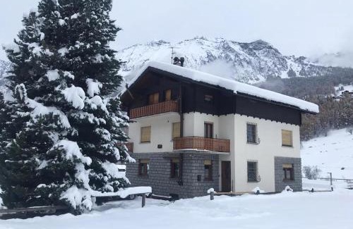 Periasc Apartment | La Rondine - Appartamento Panoramico 6 Posti Letto In Villetta