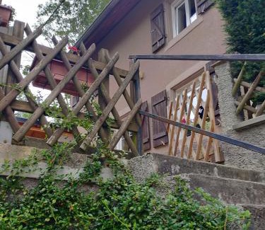 Freland House | la roseraie