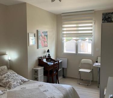 Charmeil House | La Roseraie résidence près de Vichy