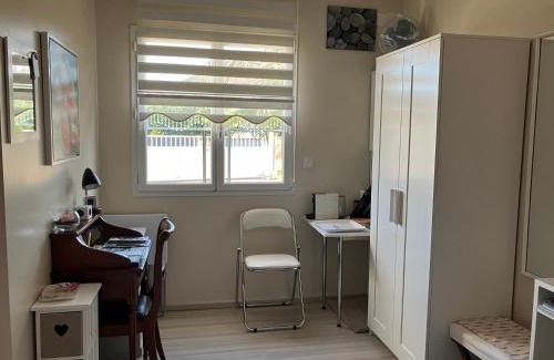Charmeil House | La Roseraie résidence près de Vichy