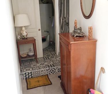 Volonne Bed & Breakfast | La ruelle