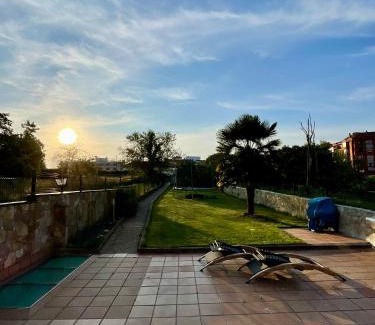 Aviles Apartment | La Santina y su Jardín