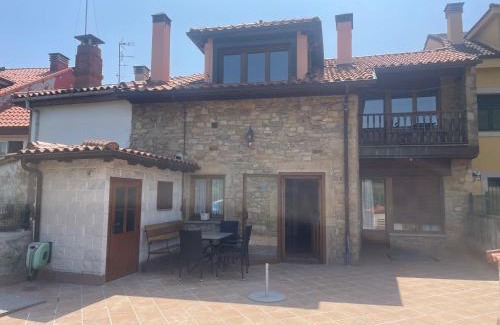 Aviles Apartment | La Santina y su Jardín