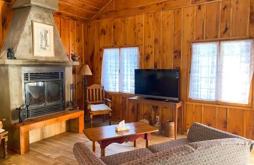 Sainte-Adele Ski Chalet | La Sapinette