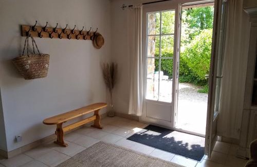 Champeaux House | La saunière - Chez Hélène - Gîtes en baie