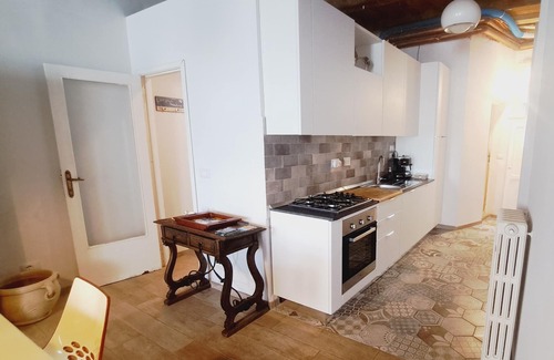 Old Town Apartment | La scalinata apartment - In the historic center of Perugia with emotional bath