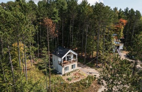 Sainte-Beatrix Apartment | La Selva - An intimate and relaxing getaway