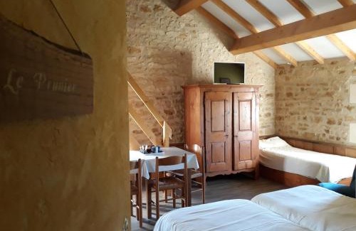 Saint-Andre-de-Lidon Bed & Breakfast | La SERPAUDERIE