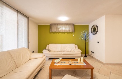 Carbonia Apartment | La Sterlizia