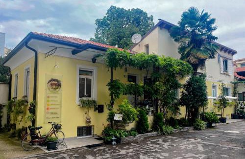 Gorizia Apartment | La Suite dei Cristalli - Gorizia Central Apartment