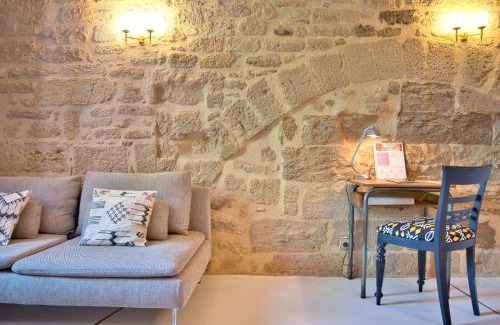 Uzes Apartment | La suite du Duché