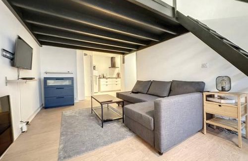 Saint-Helier Apartment | La Suite Duhamel - Au pied de la Gare - Au Calme