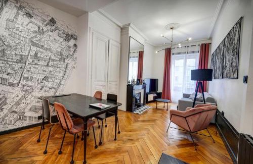 Charmettes - Bellecombe Apartment | La Suite en Rose - Spa - Lyon Centre Brotteaux