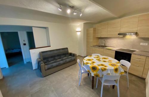 La Morra Apartment | La tana della Volpe e l'Uva