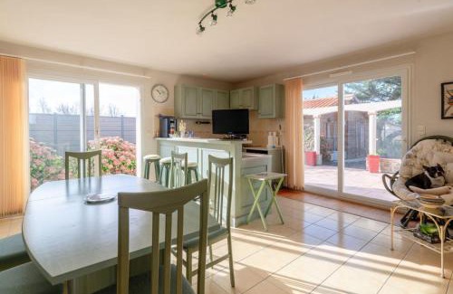 La Plaine-sur-Mer House | La Tara - Belle maison vue mer