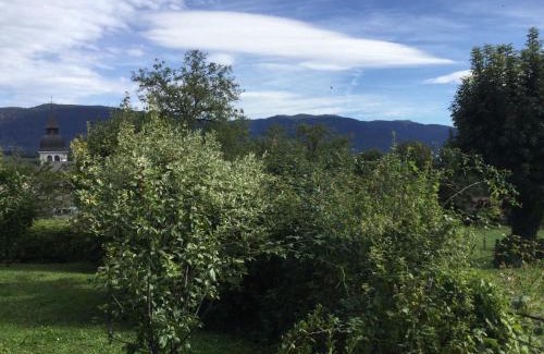 Lompnieu Bed & Breakfast | La terrasse du Colombier