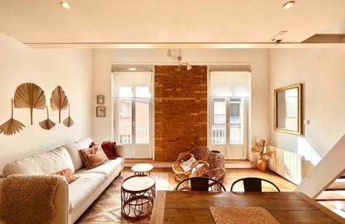 Cote Pavee Apartment | La Terrasse Saint Sauveur