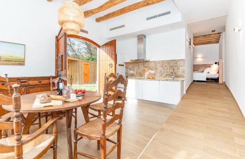 Can Ginebre Apartment | La Terraza - Großzügiges Appartment in Katalanischer Masia