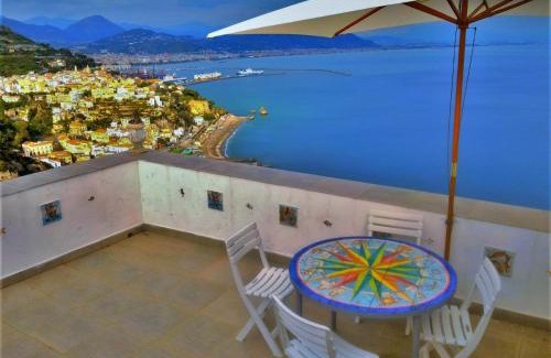 Raito Apartment | LA TERRAZZA SUL BLU -vista mare-