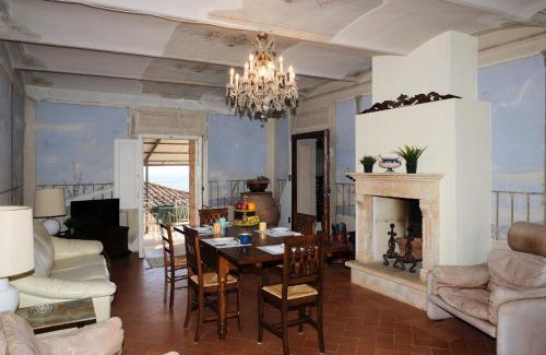 Montevettolini Apartment | La Terrazza sul Borgo