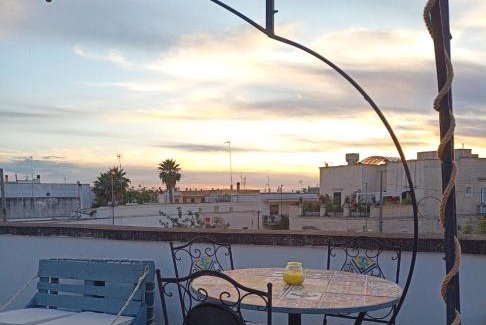 Palmariggi Apartment | La terrazza sul castello