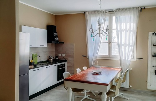 Lamporecchio House | La Tinaia-Cozy apartment in a Modern Country House in the heart of Tuscany