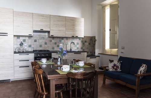 Marina di Pisciotta House | La Titina: A dream view of the sea and the marina