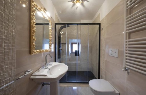 Sant'Angelo In Colle Apartment | La Togata Hotellerie