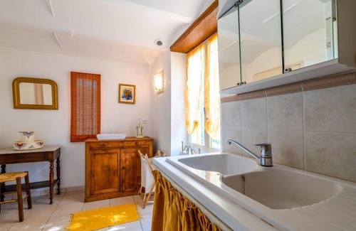 Saint-Dezery House | La Tonnelle by Interhome