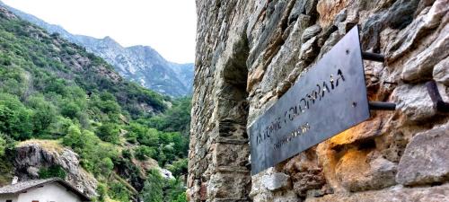 Arnad Apartment | La Torre Colombaia - monumento del 1400
