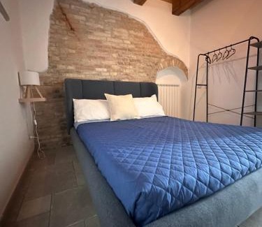 Monte San Giusto House | La Torre