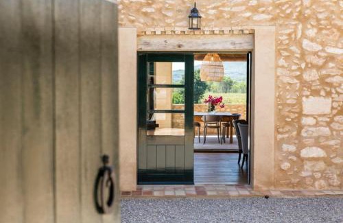 Viladellops House | La Torre - Viladellops Villas situada a 10 minutos de Sitges