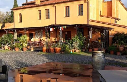 Montecarlo House | La Torre wine resort