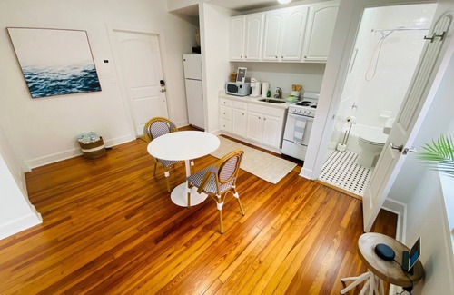 Pass-a-Grille Historic District Apartment | La Tortuga Historic Downtown Pass A Grille St Pete Beach 1 thru 9