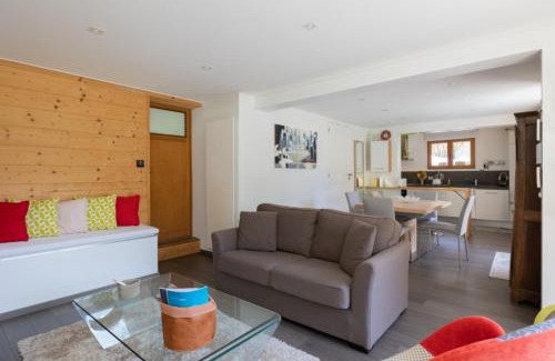 Thones Apartment | La Tour 74