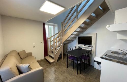 Reignier-Esery Hotel | La Tour D'ivoire