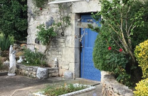 Rignac Apartment | La Tour Des Quatre Chemins