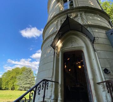 Savonnieres House | La Tour des Touches