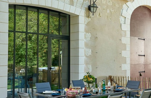 Ballan-Mire House | La Tourelle at the Commanderie de Ballan