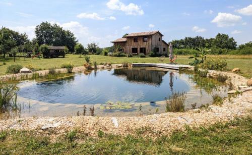Sainte Croix de Beaumont House | La Toutounelle