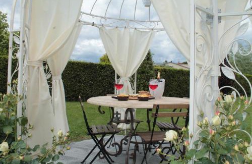 Montecarlo House | La Valinfiore Charming Home