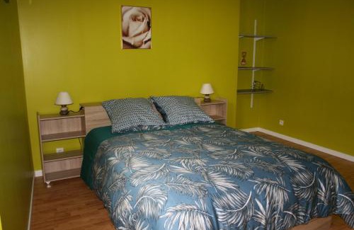 Airvault Apartment | La Vallée du Thouet