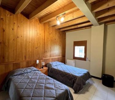 Sant Llorenc de Morunys Apartment | La Vall Apartaments La Plaça