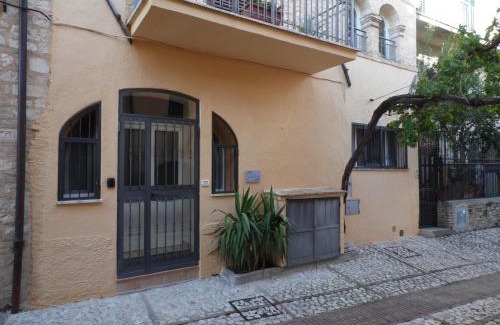 Trevi Apartment | La vecchia vite casa vacanze