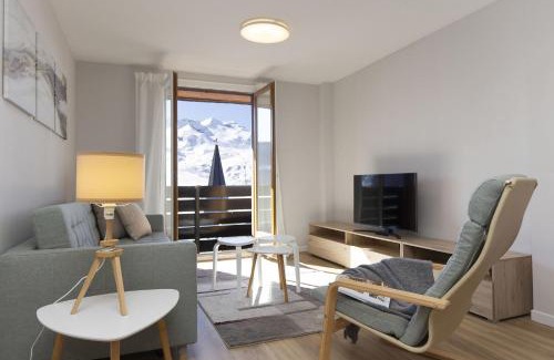 Formigal Apartment | La Ventana de Formigal by BeValle