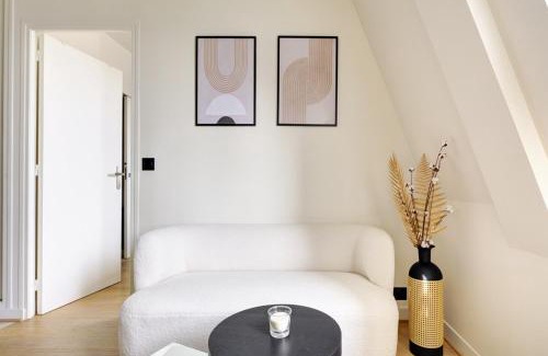 Saint-Merri Apartment | La vie du marais