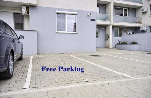 Dumbravita Apartment | La Vie en Rose Chic French-Style Apartment with Parking in Timisoara